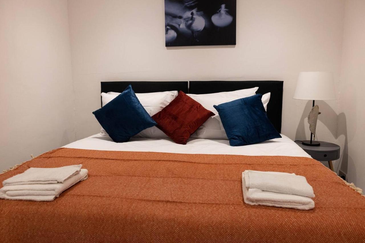 3 Bedroomflat-Free Parking-Wifi-Parking-8People Londýn Exteriér fotografie