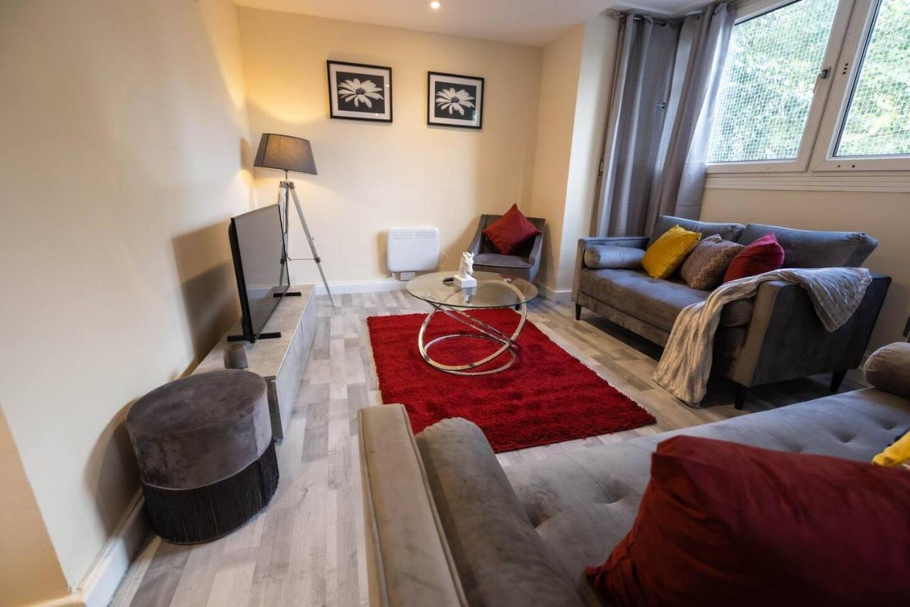 3 Bedroomflat-Free Parking-Wifi-Parking-8People Londýn Exteriér fotografie