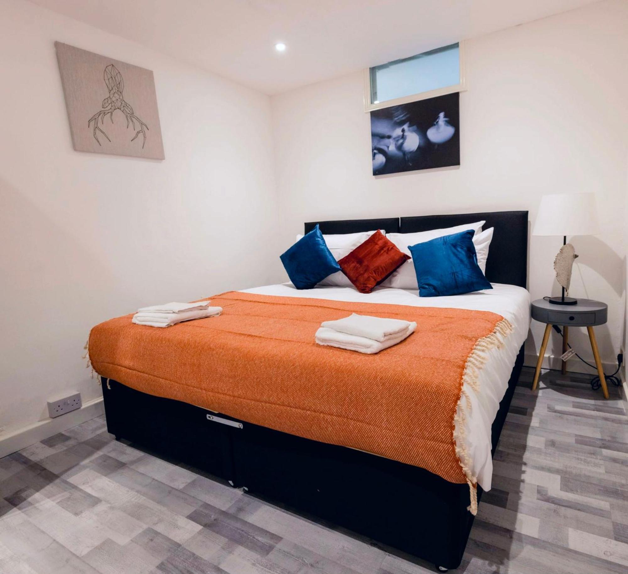 3 Bedroomflat-Free Parking-Wifi-Parking-8People Londýn Exteriér fotografie